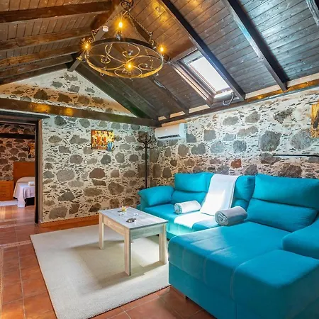 منزل ريفي Casa Pinos *