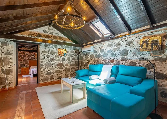 בית כפרי Casa Pinos *